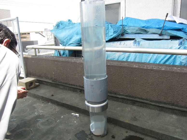 排水共栓水試験